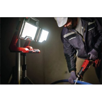 FOCO LED TRIPLO EINHELL PROFISSIONAL A BATERIA